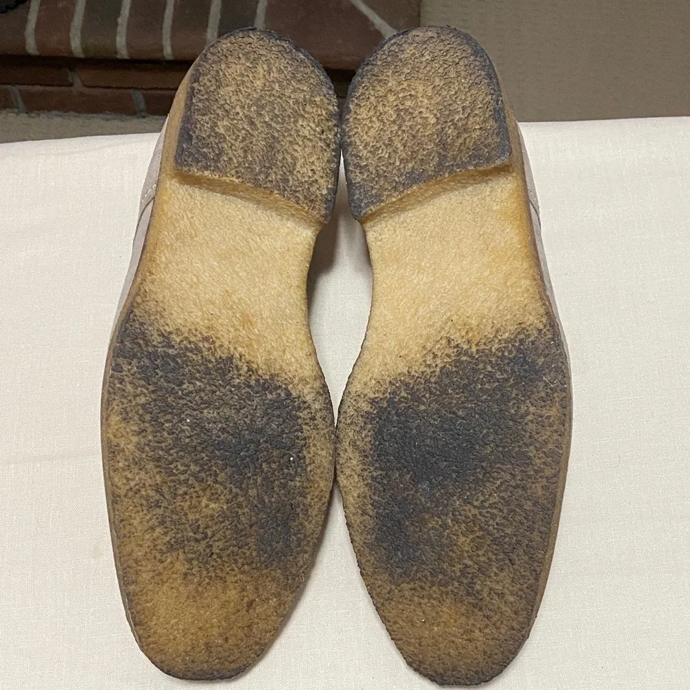 Banana Republic Tan Lace Up Suede Ortholite Derby Shoes in Men’s Size 11.
